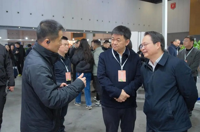 瑞方人力亮相成都大型春招會，激活就業服務新動能 第2張